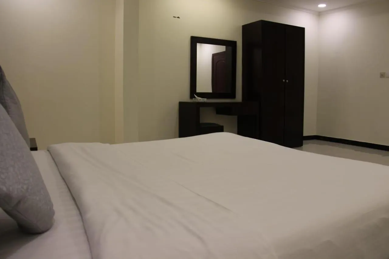 Baland Hotel Suites Dammam 0*,