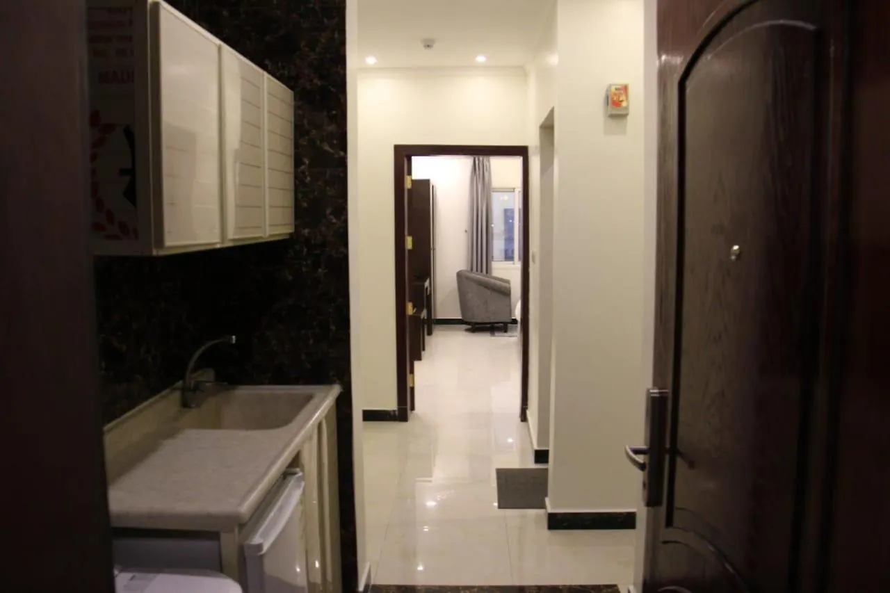 Baland Hotel Suites Dammam Apartment